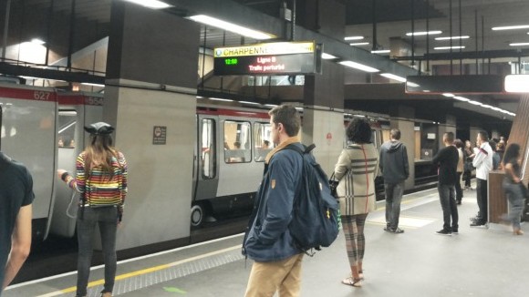 Mobilità precarie. Spazio-tempo e la sfida dell’accessibilità in due città metropolitane europee Mobilità precarie. Spazio-tempo e la sfida dell’accessibilità in due città metropolitane europee