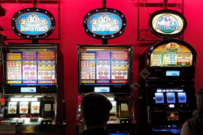 slot machine in un casino